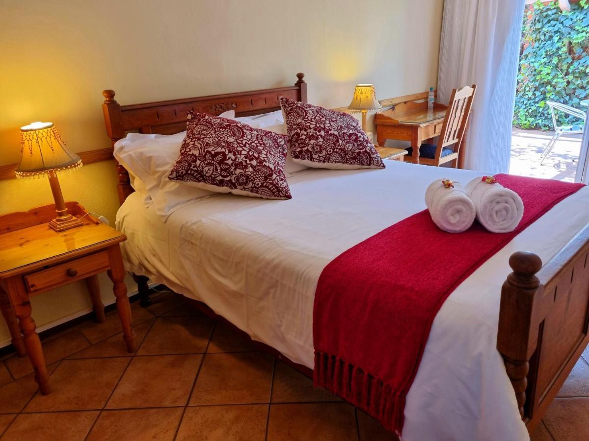 Camelia Guest House Bloemfontein Exteriör bild