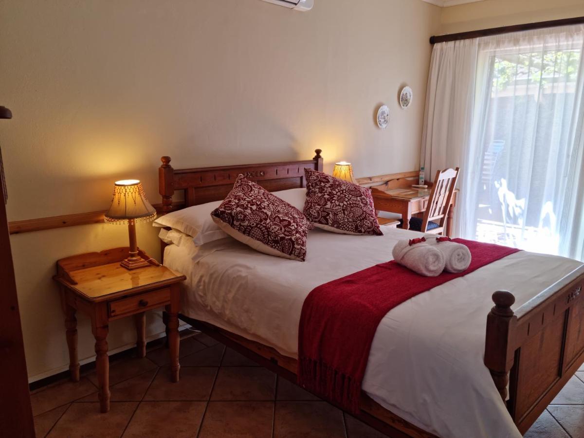 Camelia Guest House Bloemfontein Exteriör bild