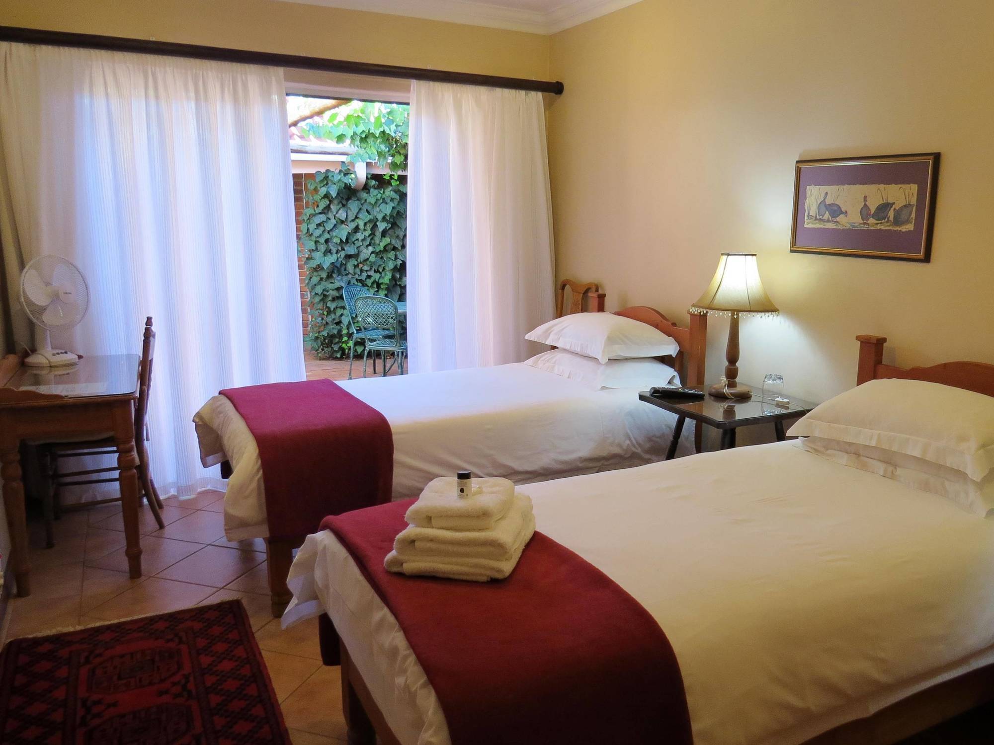 Camelia Guest House Bloemfontein Exteriör bild