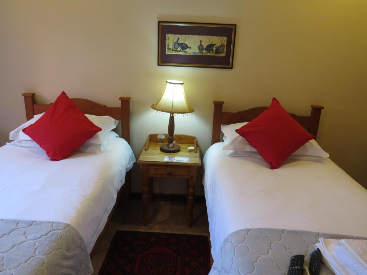 Camelia Guest House Bloemfontein Exteriör bild